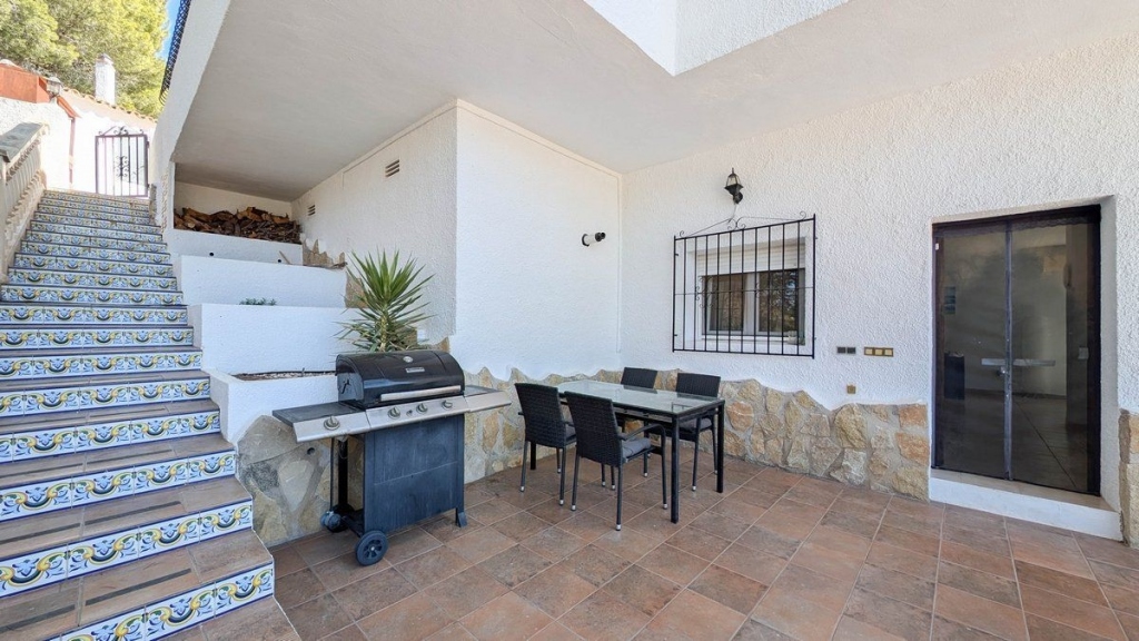 5 bed casa / chalet in Calpe / Calp