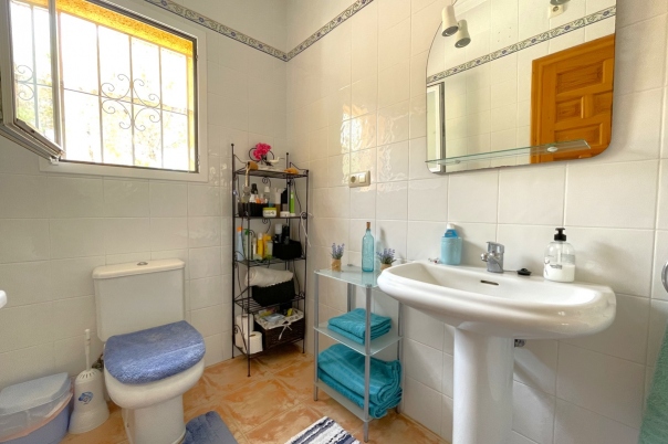2 bed apartment in Benitachell