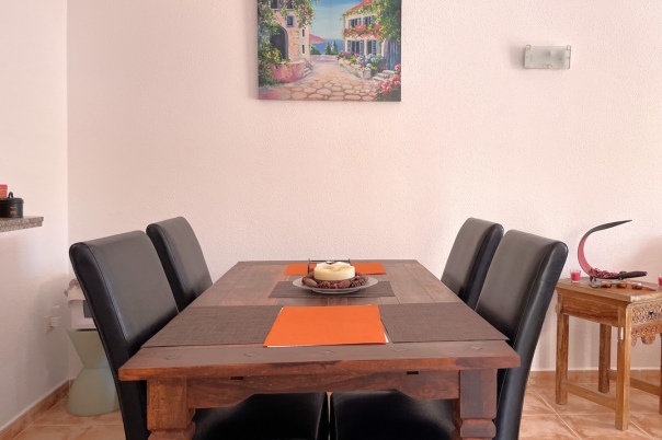 2 bed apartment in Benitachell