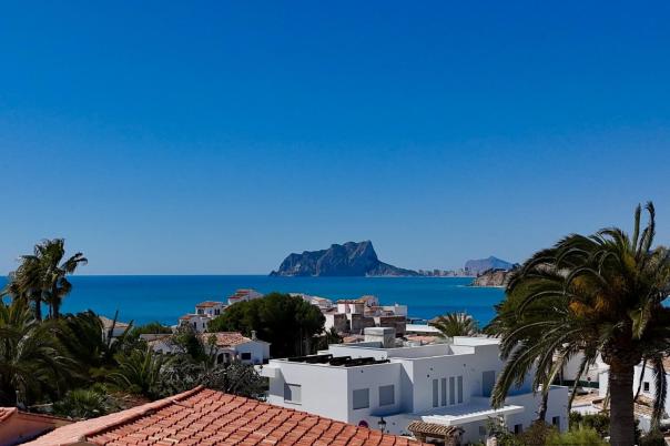 4 bed villas in Moraira