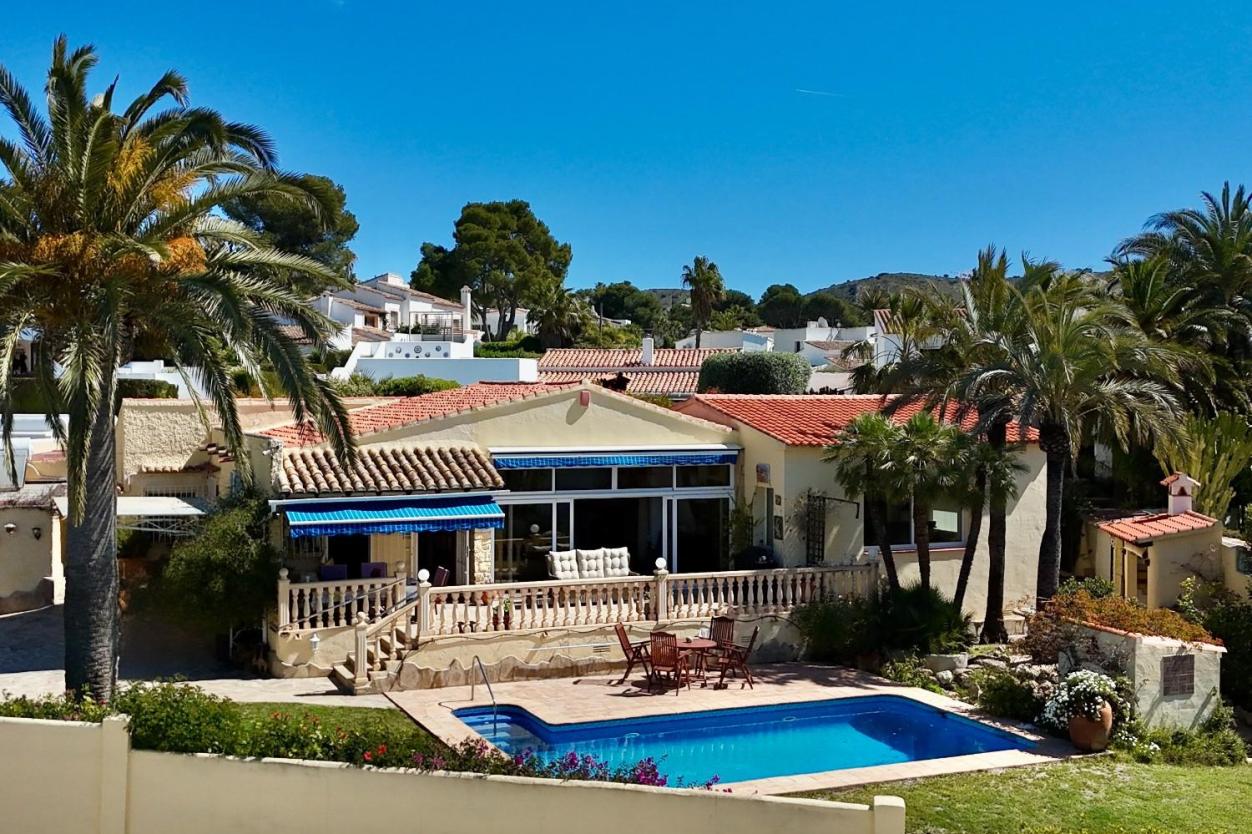 4 bed villas in Moraira