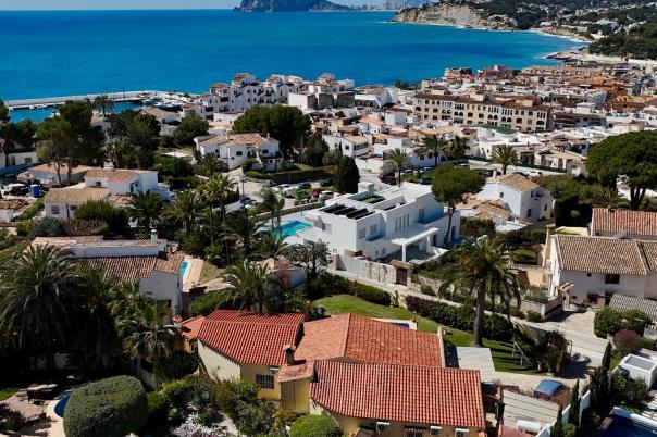 4 bed villas in Moraira