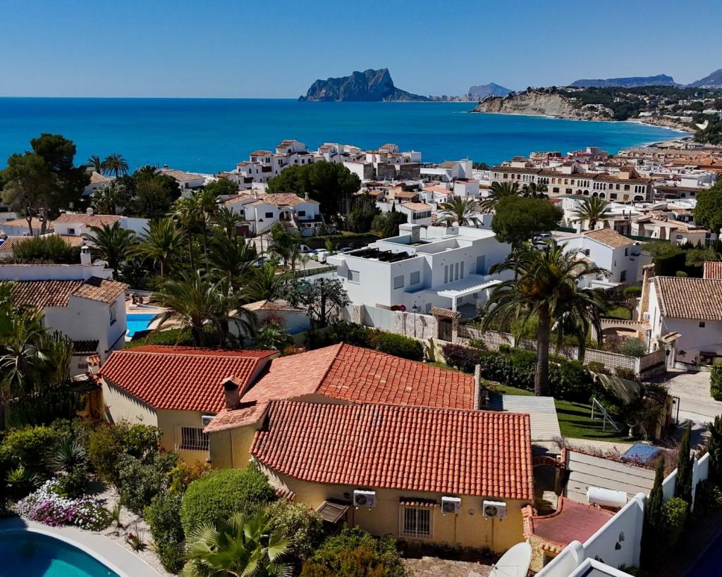 4 bed villas in Moraira