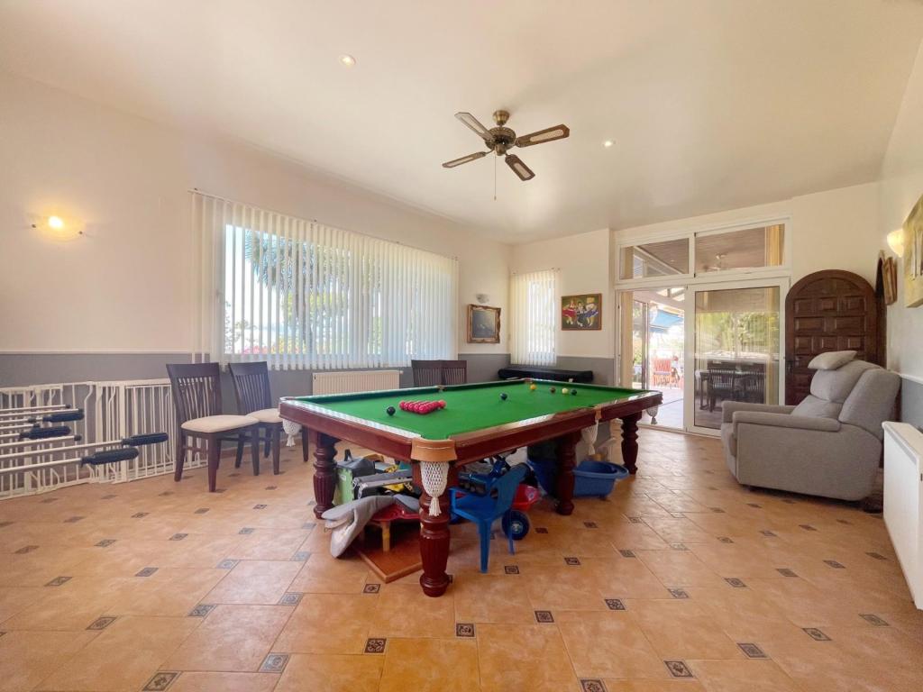 4 bed villas in Moraira