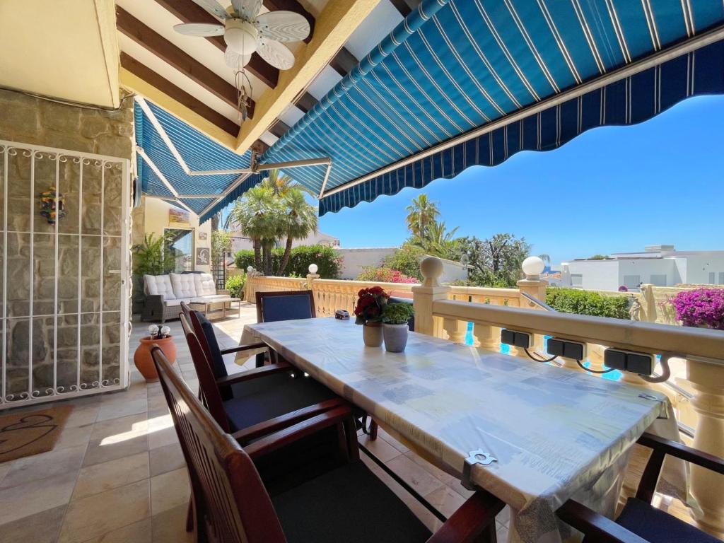 4 bed villas in Moraira