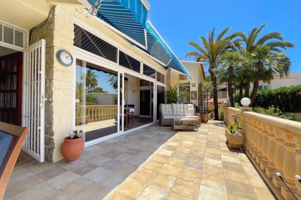 4 bed villas in Moraira