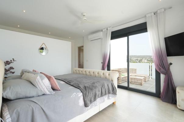 7 bed villas in Moraira