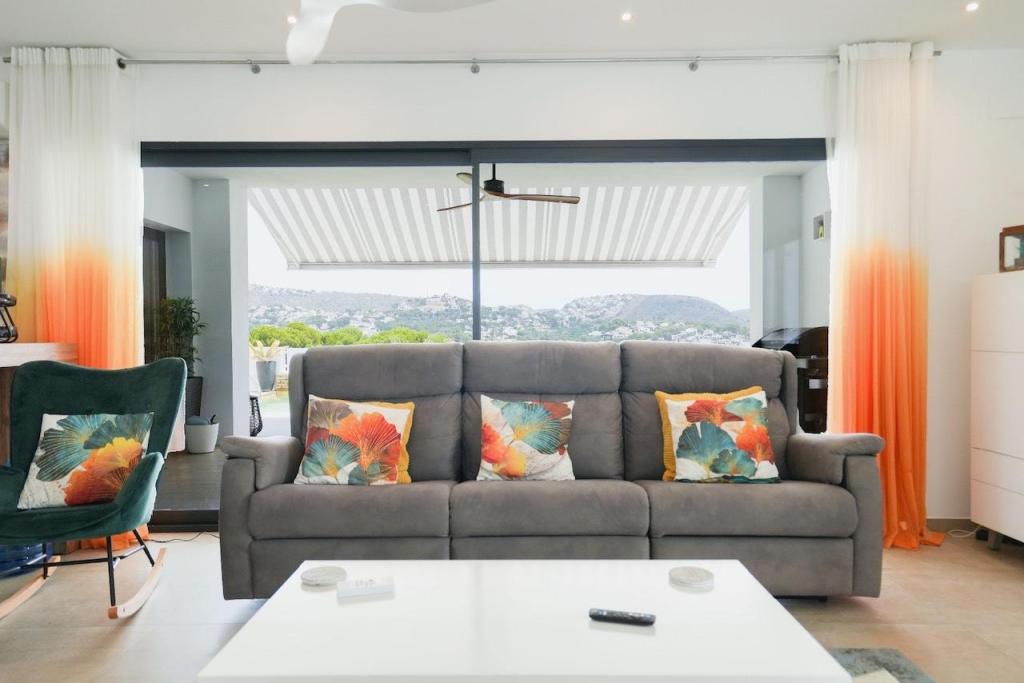 7 bed villas in Moraira