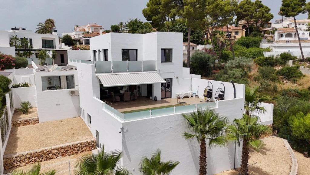 7 bed villas in Moraira