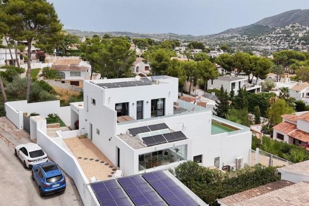 7 bed villas in Moraira