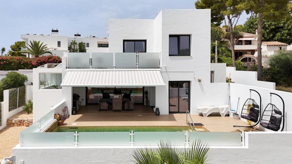 7 bed villas in Moraira