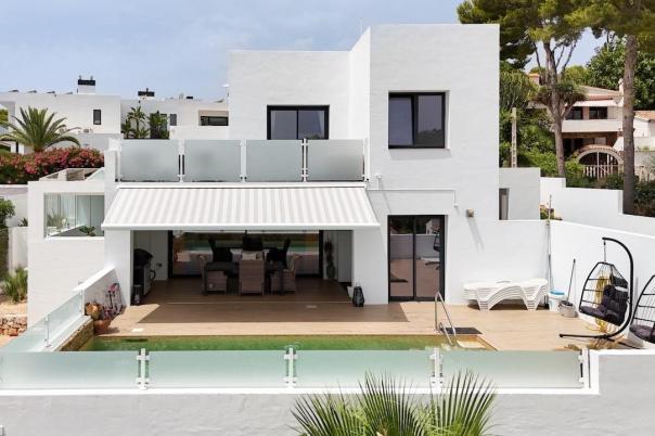 7 bed villas in Moraira