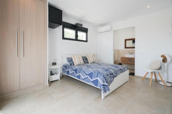 7 bed villas in Moraira