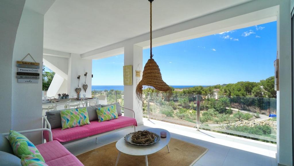 4 bed villas in Moraira