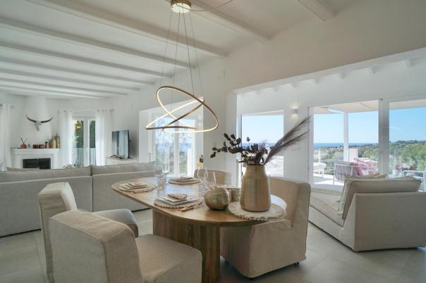 4 bed villas in Moraira