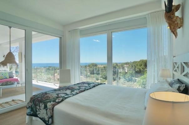4 bed villas in Moraira