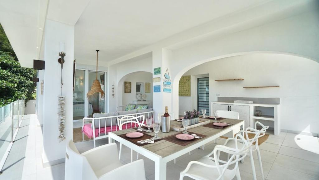 4 bed villas in Moraira