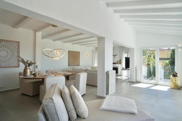 4 bed villas in Moraira