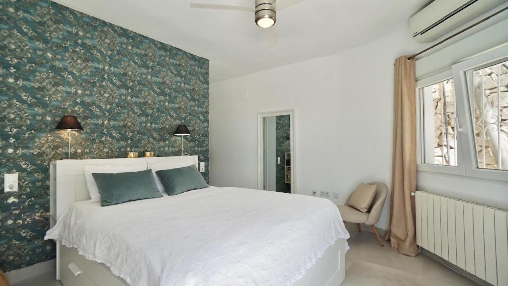 4 bed villas in Moraira