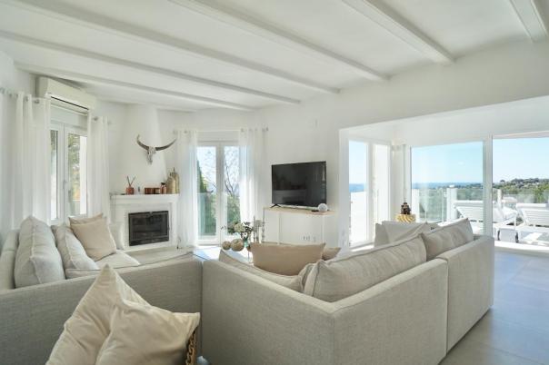 4 bed villas in Moraira