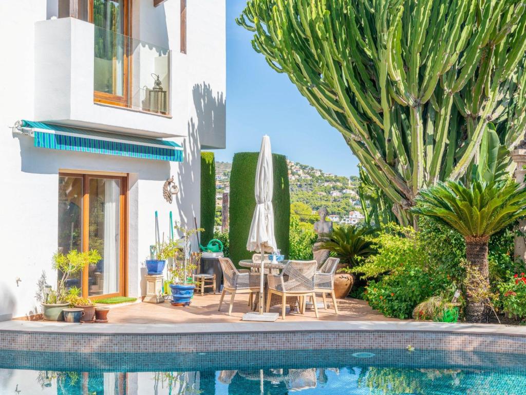 4 bed villas in Moraira