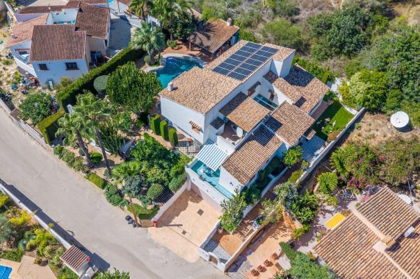 4 bed villas in Moraira