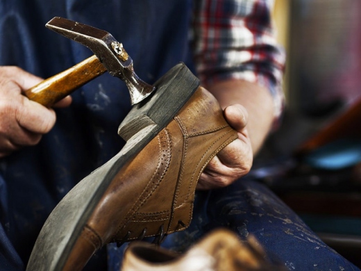 Upholstery Shop & Shoe Repairs Javea