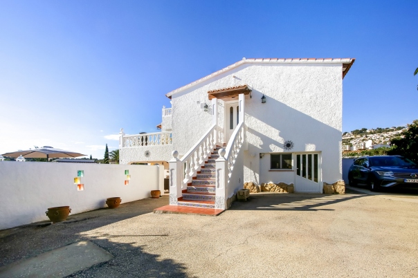 4 bed villa in Moraira
