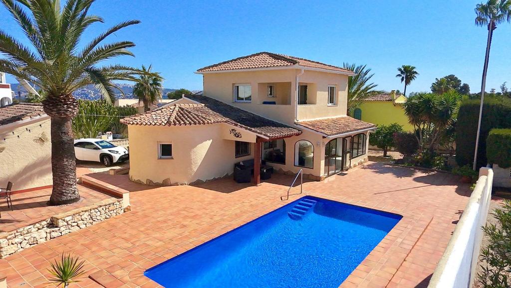 3 bed villa in Moraira
