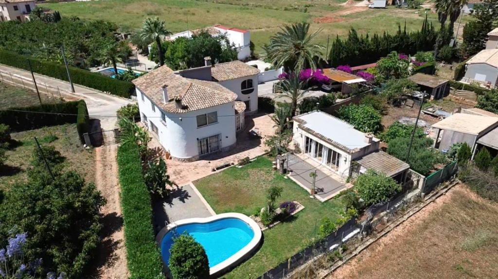 7 bed villa in Pedreguer