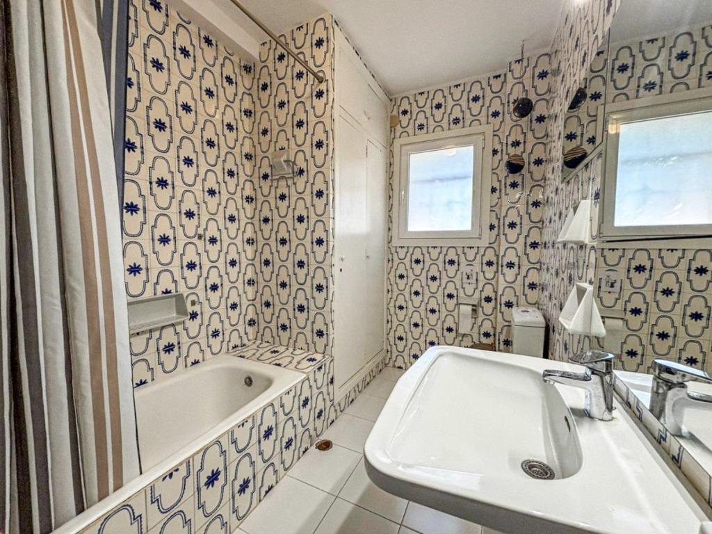 7 bed villa in Pedreguer