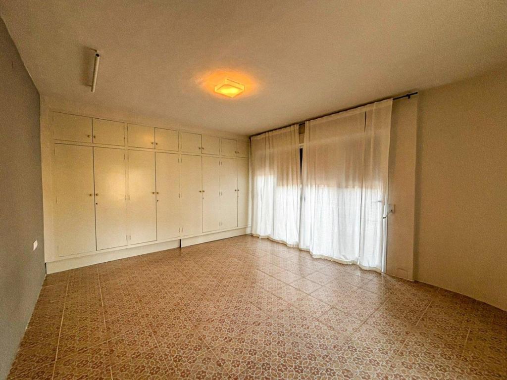 7 bed villa in Pedreguer