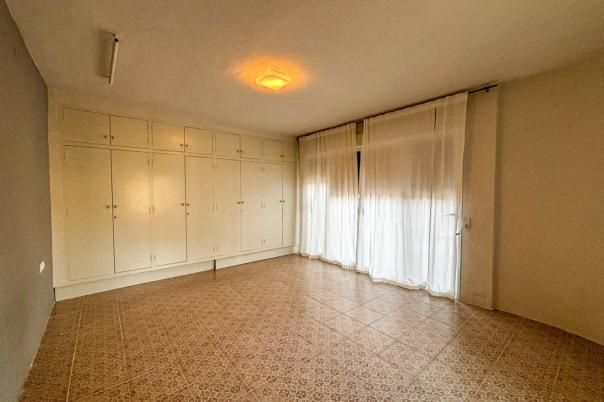 7 bed villa in Pedreguer
