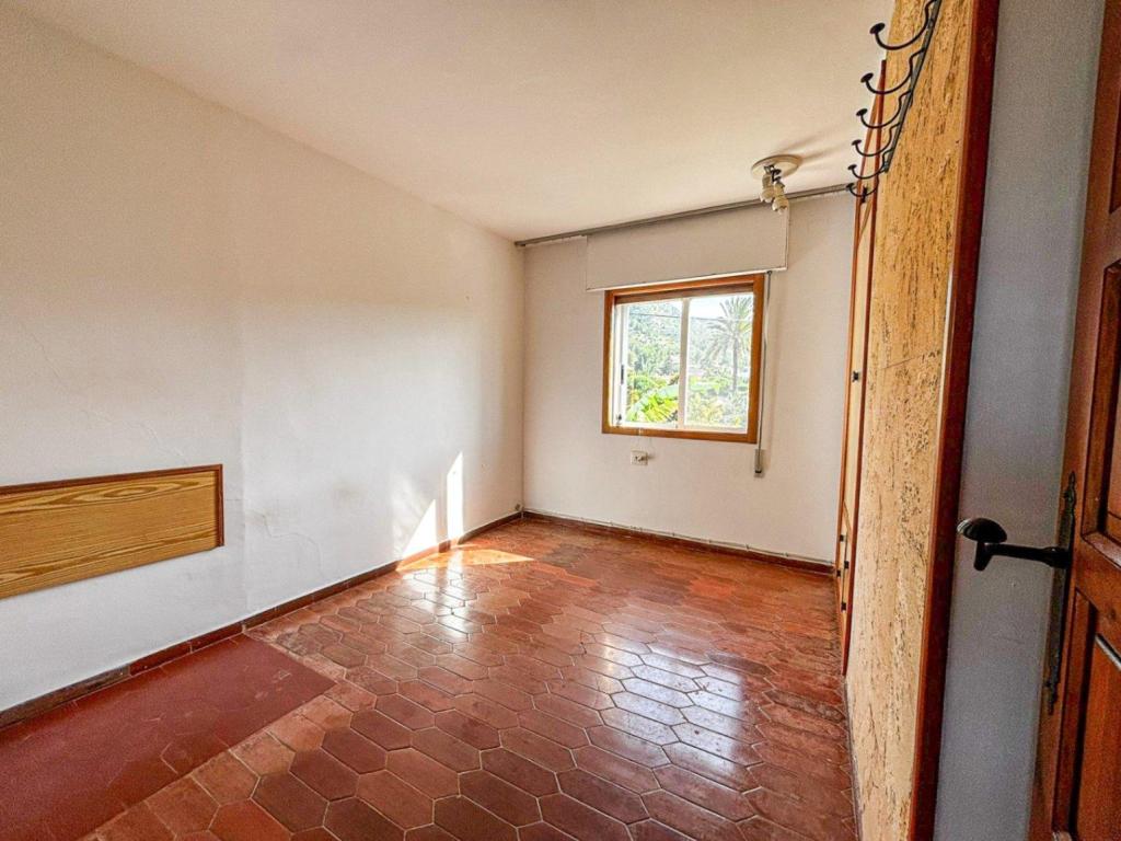 7 bed villa in Pedreguer