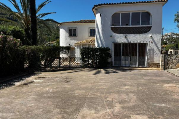 7 bed villa in Pedreguer