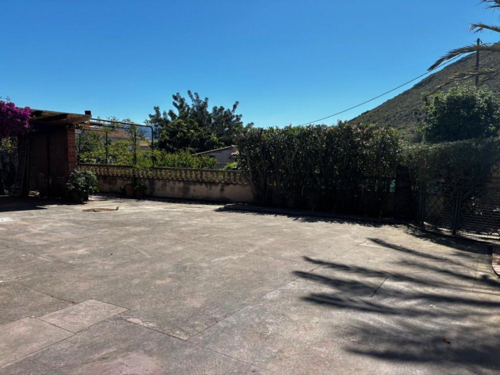 7 bed villa in Pedreguer
