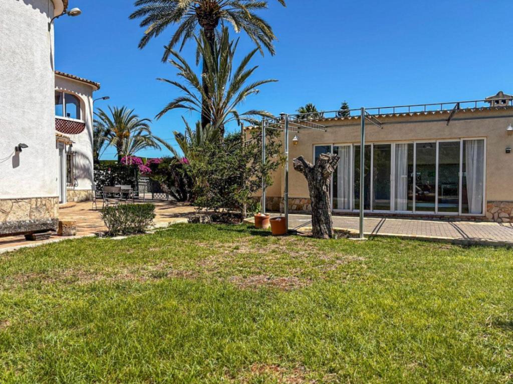 7 bed villa in Pedreguer