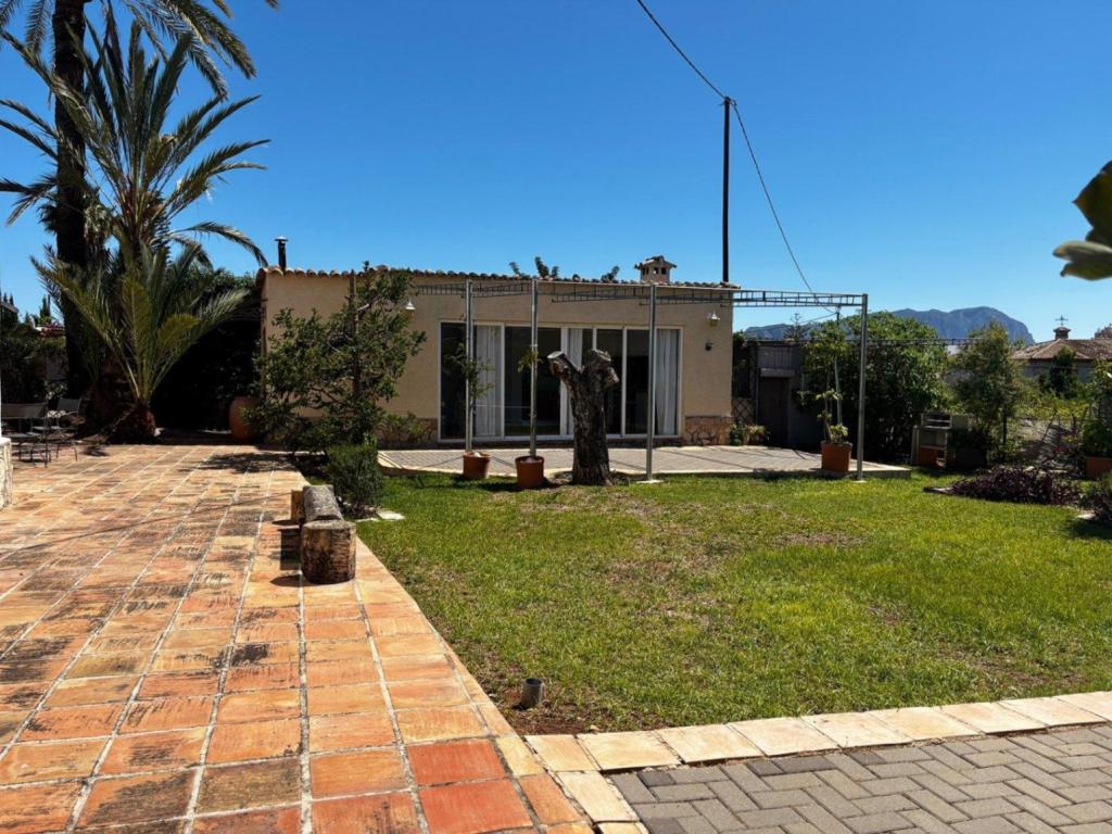 7 bed villa in Pedreguer