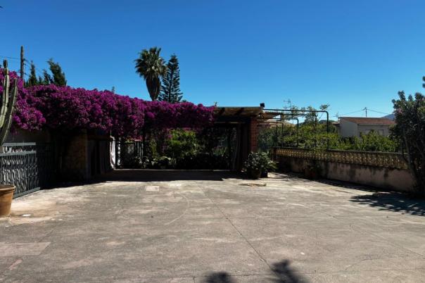 7 bed villa in Pedreguer
