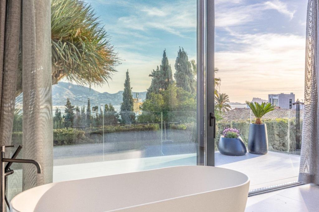 4 bed villa in Albir