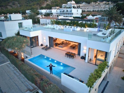 4 bed villa in Albir