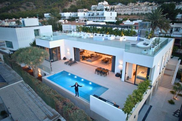 4 bed villa in Albir