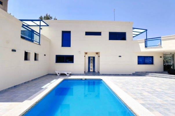 5 bed casa / chalet in Altea la Vella