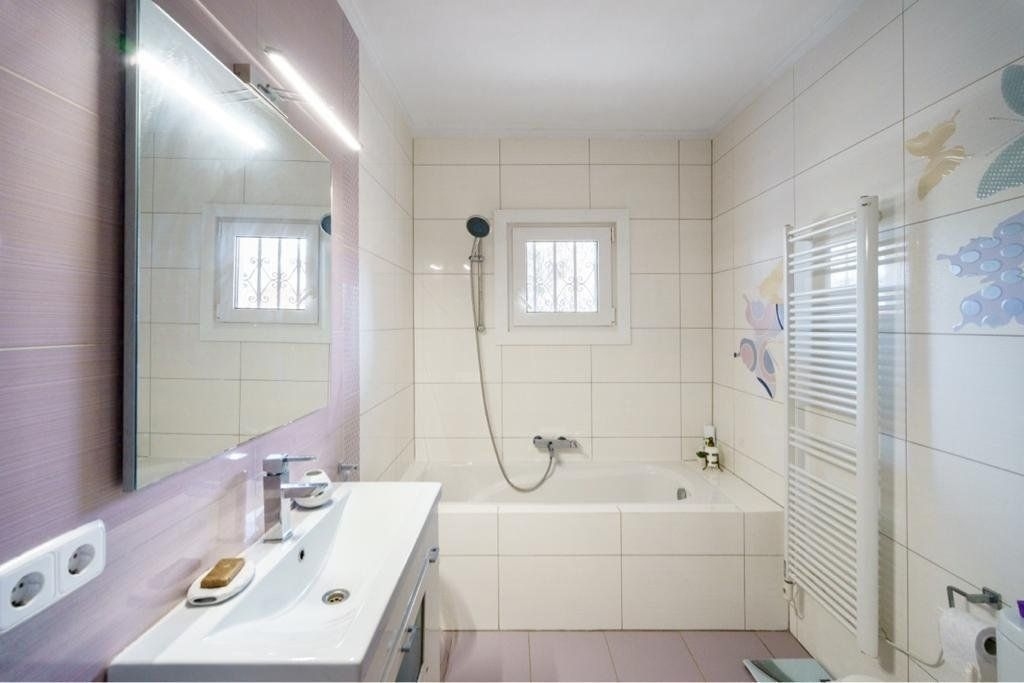 6 bed casa / chalet in Benissa
