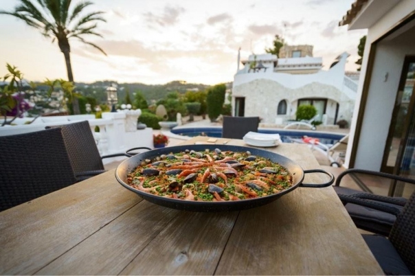 6 bed casa / chalet in Benissa