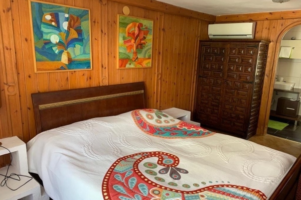 6 bed casa / chalet in Benissa