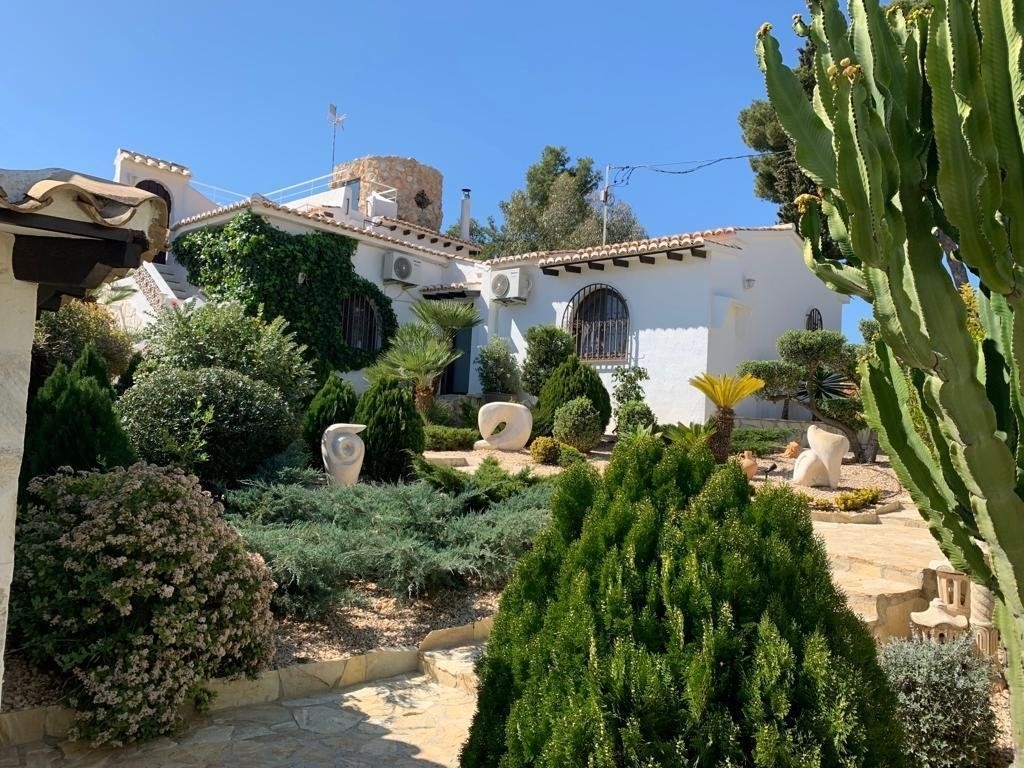 6 bed casa / chalet in Benissa