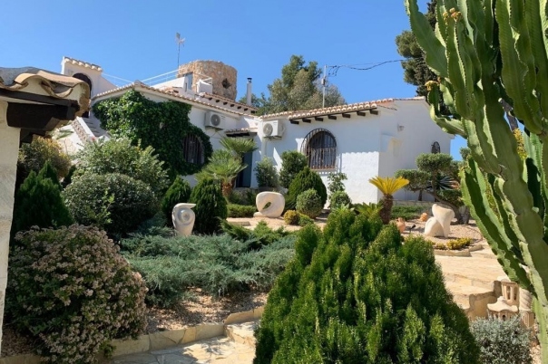 6 bed casa / chalet in Benissa
