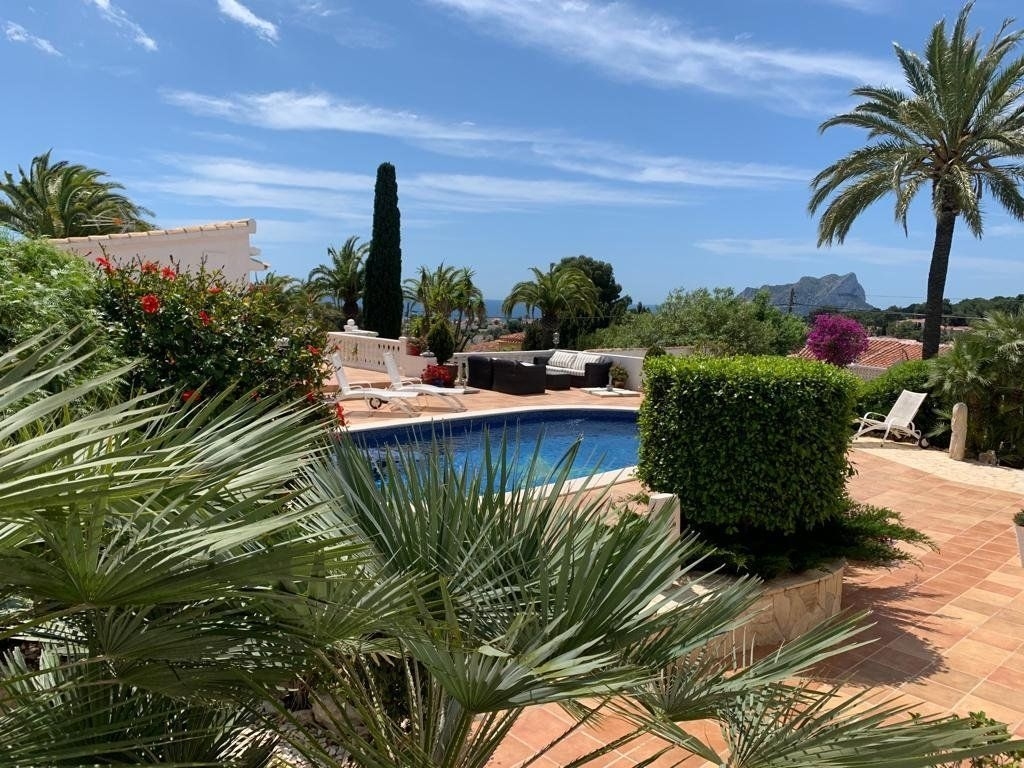 6 bed casa / chalet in Benissa