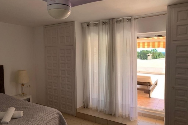 6 bed casa / chalet in Benissa